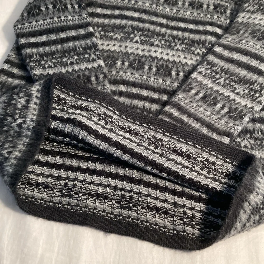 Classic elements mock neck sweater jacquard fair isle M
